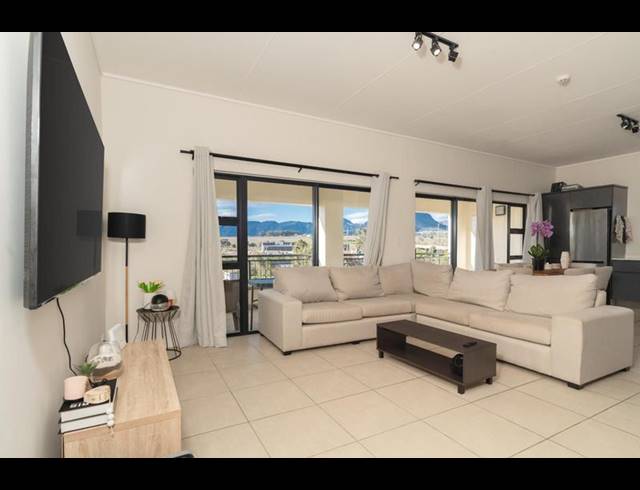 2 BEDROOM APARTMENT FOR SALE IN THE HUNTSMAN